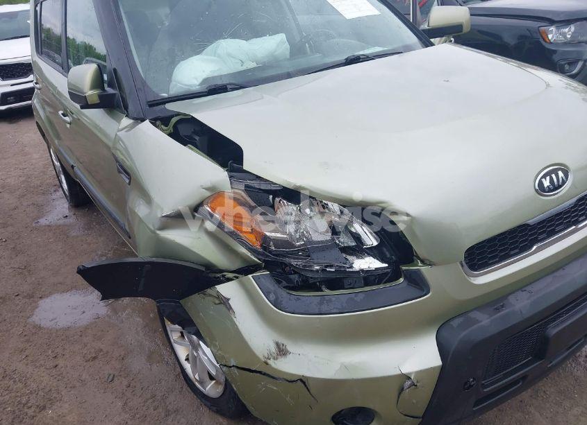 Photo 6 of 2011 Kia Soul + (VIN KNDJT2A26B7328217)