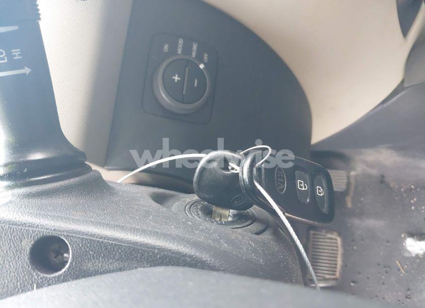 Photo 11 of 2010 Kia Soul ! (VIN KNDJT2A28A7046319)