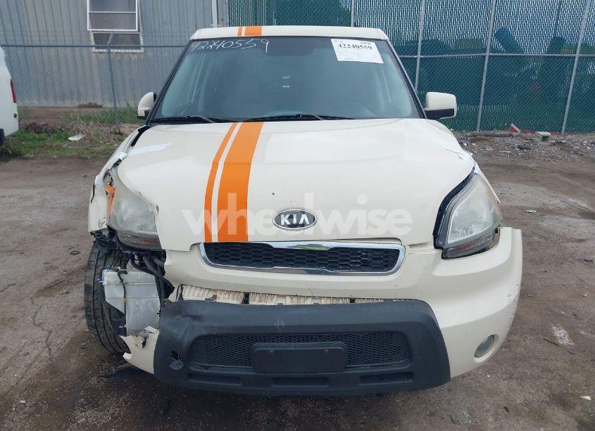 Photo 12 of 2010 Kia Soul ! (VIN KNDJT2A28A7046319)