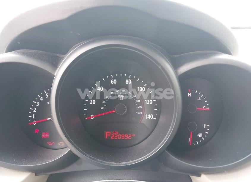 Photo 7 of 2010 Kia Soul ! (VIN KNDJT2A28A7046319)