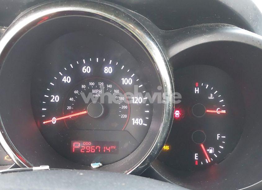 Photo 7 of 2010 Kia Soul + (VIN KNDJT2A28A7142788)