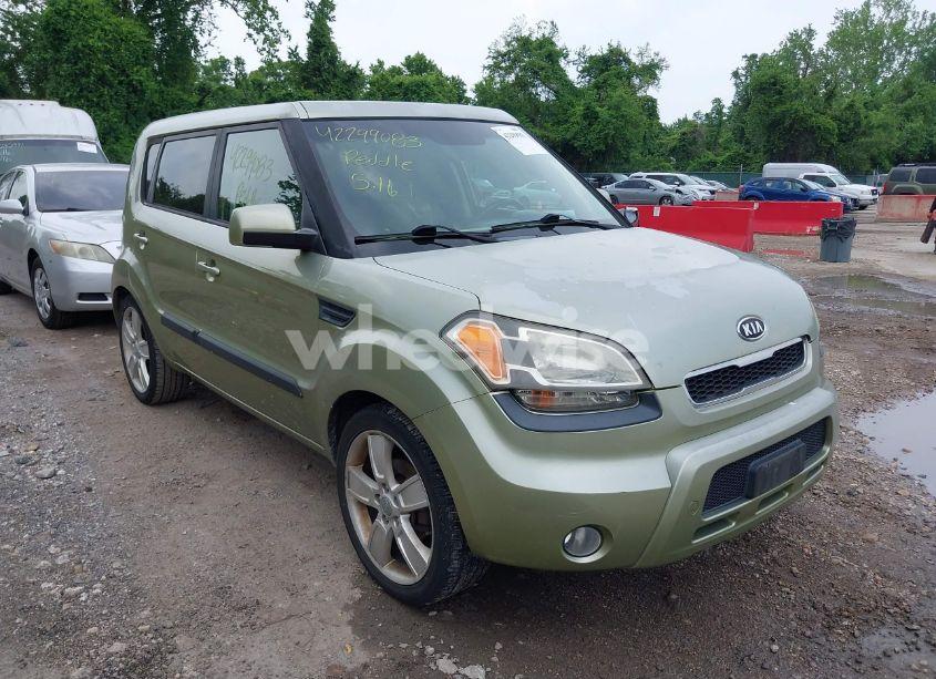 2011 Kia Soul ! (VIN KNDJT2A28B7239829) main photo