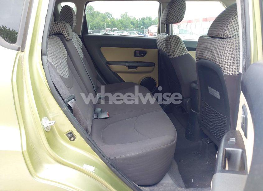 Photo 8 of 2011 Kia Soul ! (VIN KNDJT2A28B7239829)