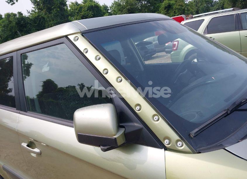 Photo 12 of 2011 Kia Soul + (VIN KNDJT2A28B7340725)