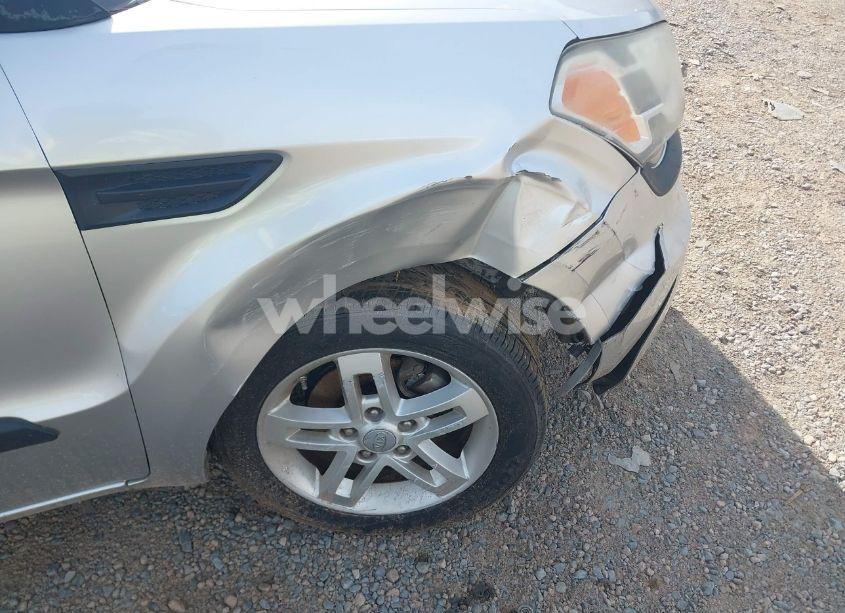 Photo 6 of 2010 Kia Soul + (VIN KNDJT2A29A7107810)