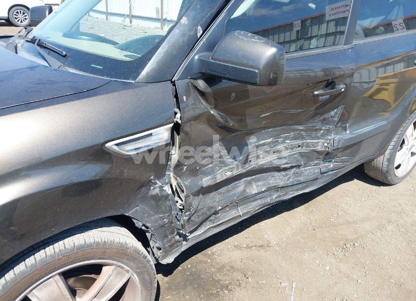 Photo 6 of 2011 Kia Soul ! (VIN KNDJT2A29B7280549)