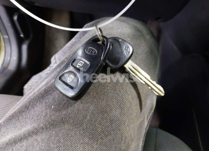 Photo 11 of 2010 Kia Soul + (VIN KNDJT2A2XA7081217)