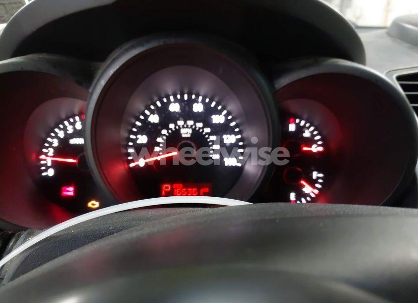 Photo 7 of 2010 Kia Soul + (VIN KNDJT2A2XA7081217)