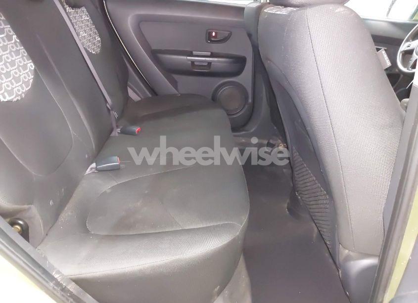 Photo 8 of 2010 Kia Soul + (VIN KNDJT2A2XA7081217)