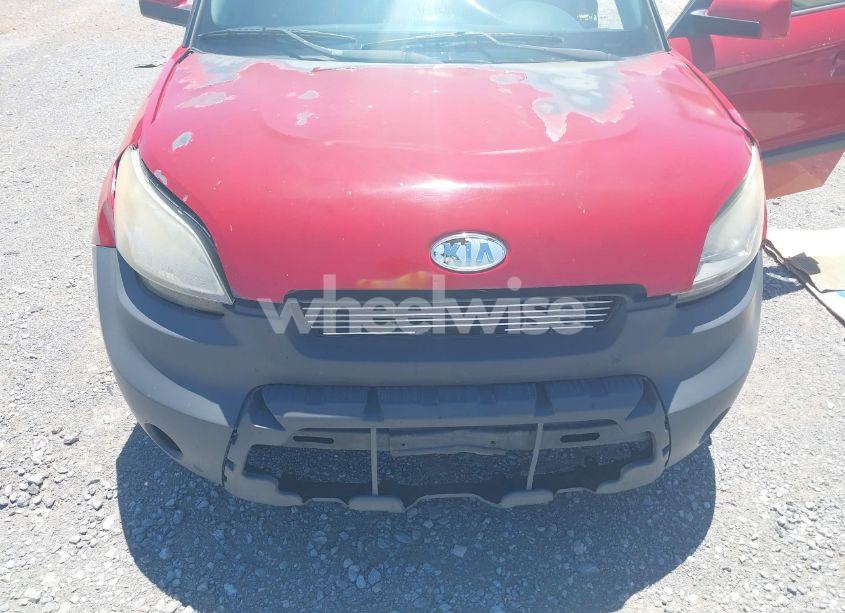 Photo 6 of 2010 Kia Soul + (VIN KNDJT2A2XA7137284)