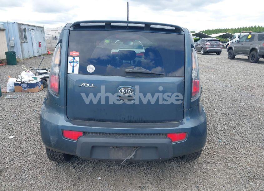 Photo 16 of 2011 Kia Soul + (VIN KNDJT2A2XB7226600)