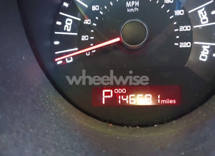 Photo 7 of 2011 Kia Soul + (VIN KNDJT2A2XB7340449)