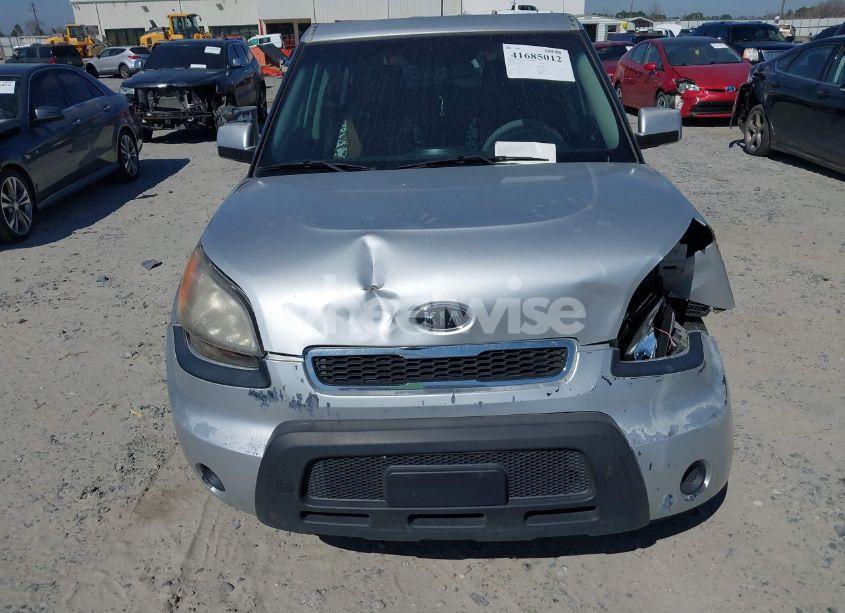 Photo 12 of 2011 Kia Soul + (VIN KNDJT2A2XB7716454)