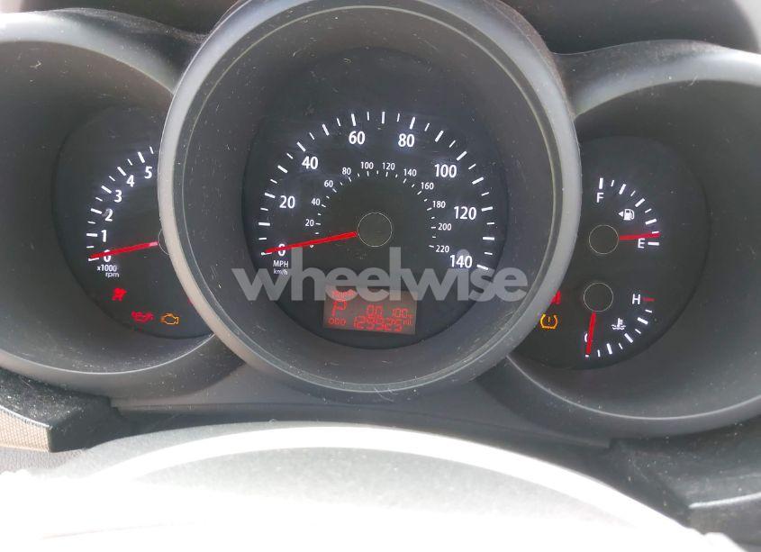 Photo 7 of 2013 Kia Soul (VIN KNDJT2A50D7551009)