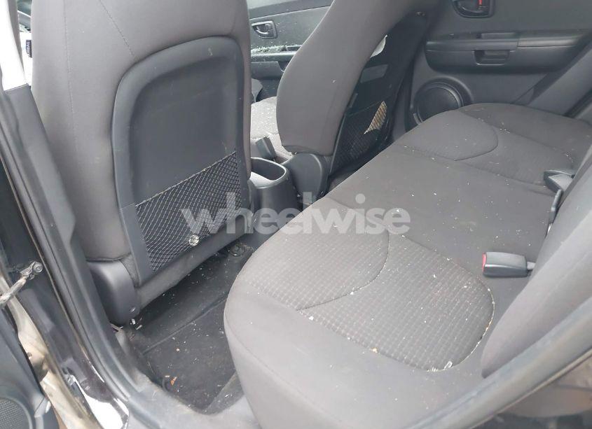 Photo 8 of 2013 Kia Soul (VIN KNDJT2A50D7600659)