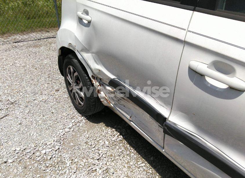 Photo 6 of 2013 Kia Soul (VIN KNDJT2A51D7773932)