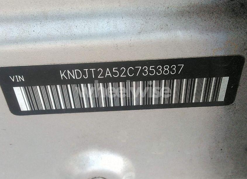 Photo 9 of 2012 Kia Soul (VIN KNDJT2A52C7353837)