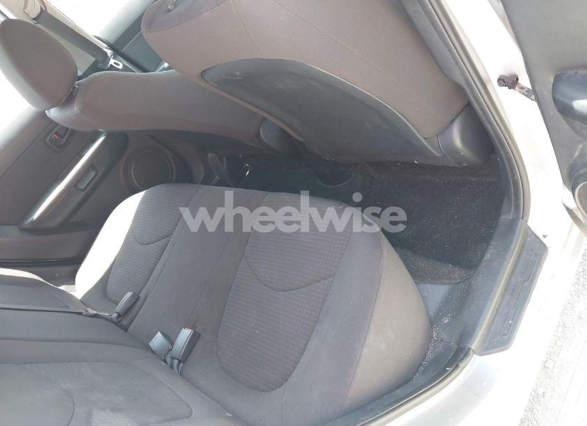 Photo 8 of 2013 Kia Soul (VIN KNDJT2A52D7491606)