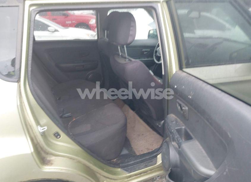 Photo 8 of 2013 Kia Soul (VIN KNDJT2A52D7561279)
