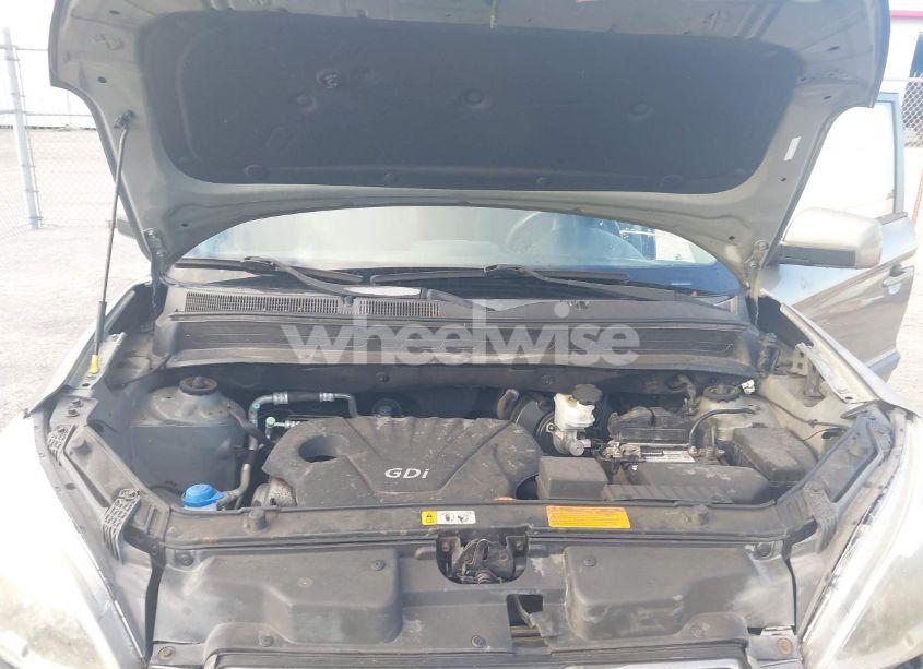 Photo 10 of 2013 Kia Soul (VIN KNDJT2A53D7601708)