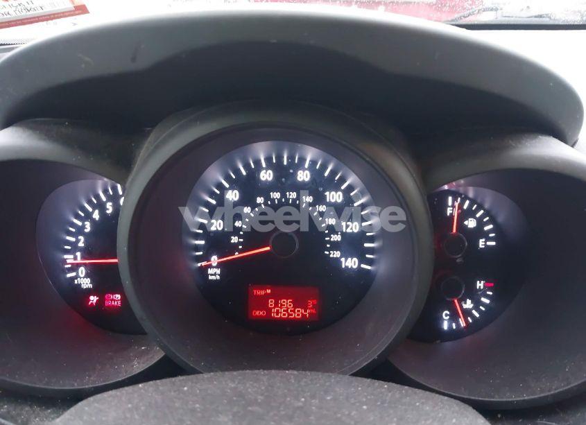 Photo 7 of 2012 Kia Soul (VIN KNDJT2A54C7440509)