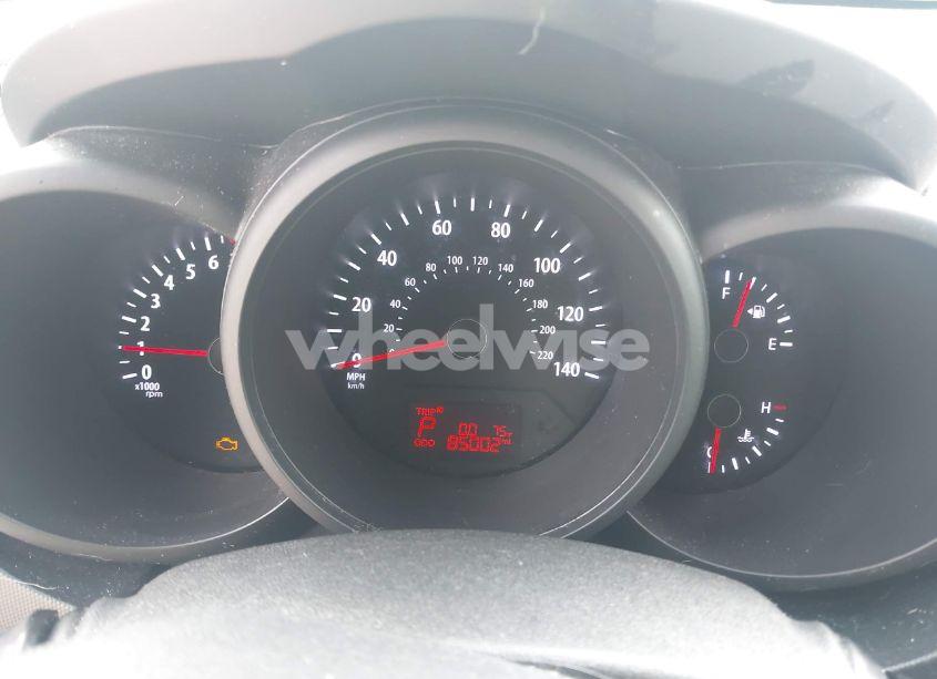 Photo 7 of 2012 Kia Soul (VIN KNDJT2A54C7746528)