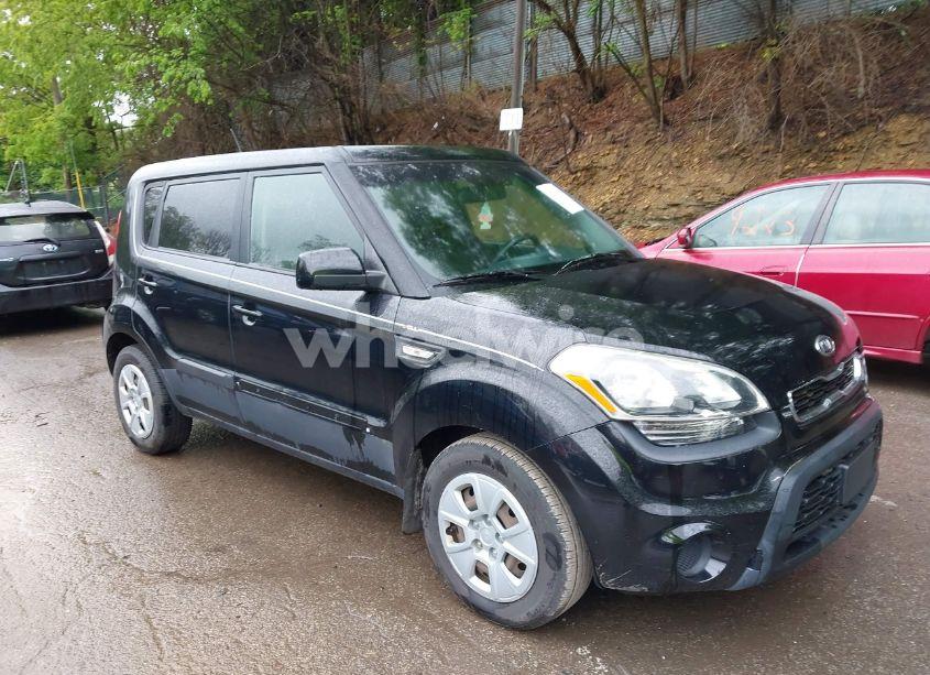 2012 Kia Soul (VIN KNDJT2A55C7421547) main photo