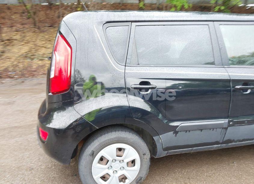 Photo 15 of 2012 Kia Soul (VIN KNDJT2A55C7421547)