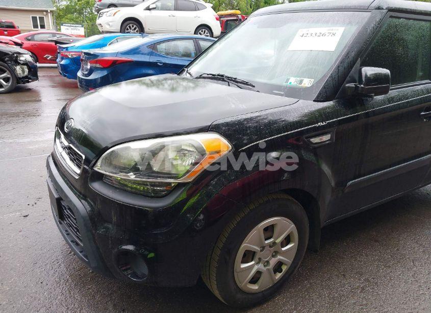 Photo 6 of 2012 Kia Soul (VIN KNDJT2A55C7421547)