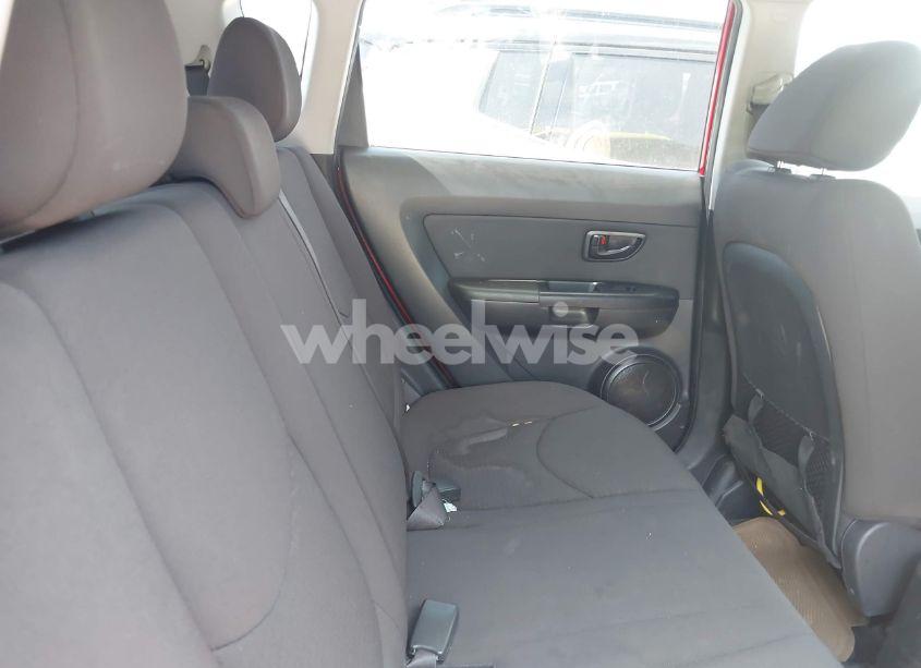 Photo 8 of 2013 Kia Soul (VIN KNDJT2A55D7569621)