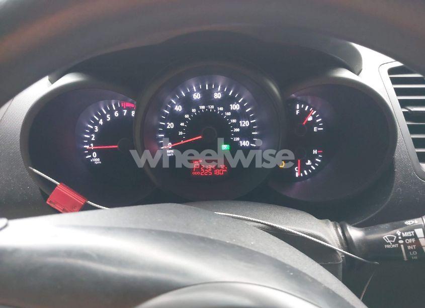 Photo 7 of 2013 Kia Soul (VIN KNDJT2A56D7510724)