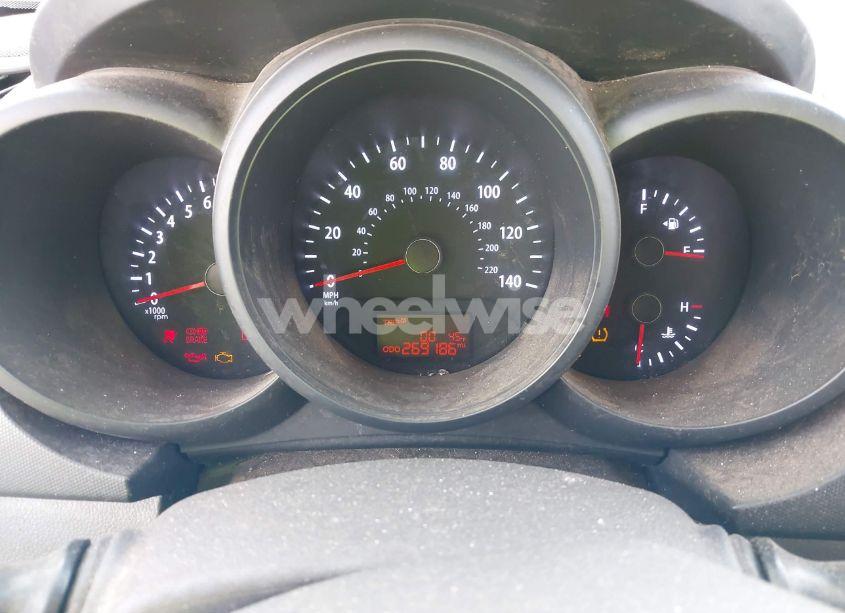 Photo 7 of 2013 Kia Soul (VIN KNDJT2A56D7598450)