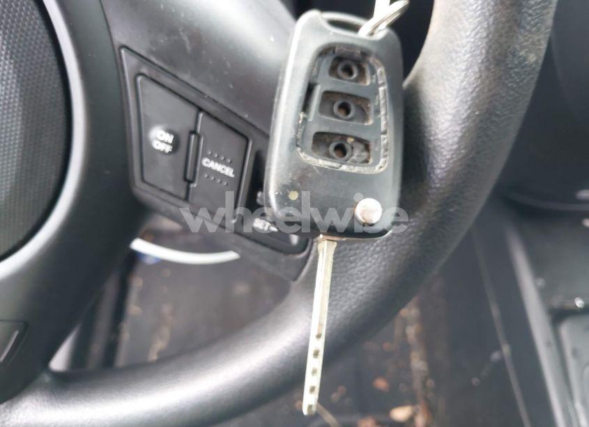 Photo 11 of 2013 Kia Soul (VIN KNDJT2A56D7613867)