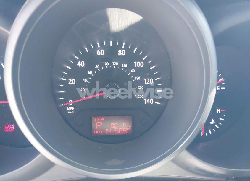 Photo 7 of 2013 Kia Soul (VIN KNDJT2A56D7774297)