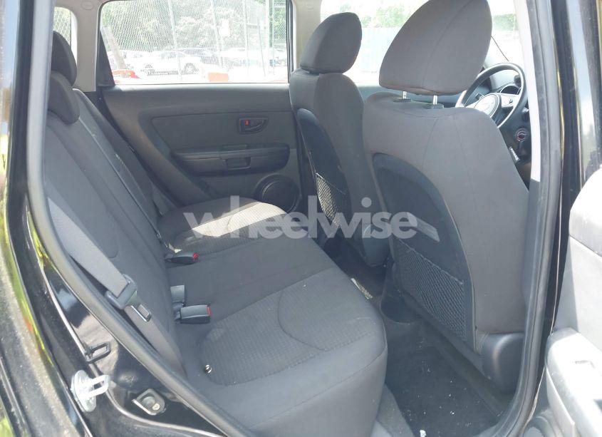 Photo 8 of 2012 Kia Soul (VIN KNDJT2A57C7419556)
