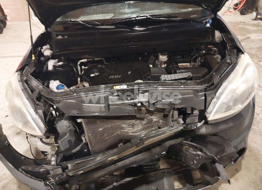 Photo 10 of 2013 Kia Soul (VIN KNDJT2A57D7619869)