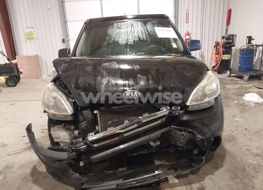 Photo 12 of 2013 Kia Soul (VIN KNDJT2A57D7619869)