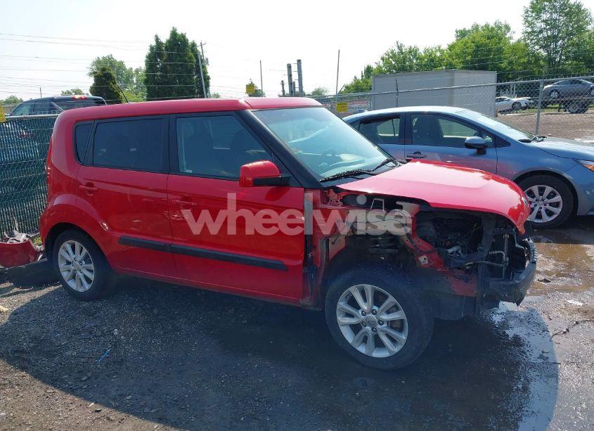 Photo 14 of 2013 Kia Soul (VIN KNDJT2A57D7626448)