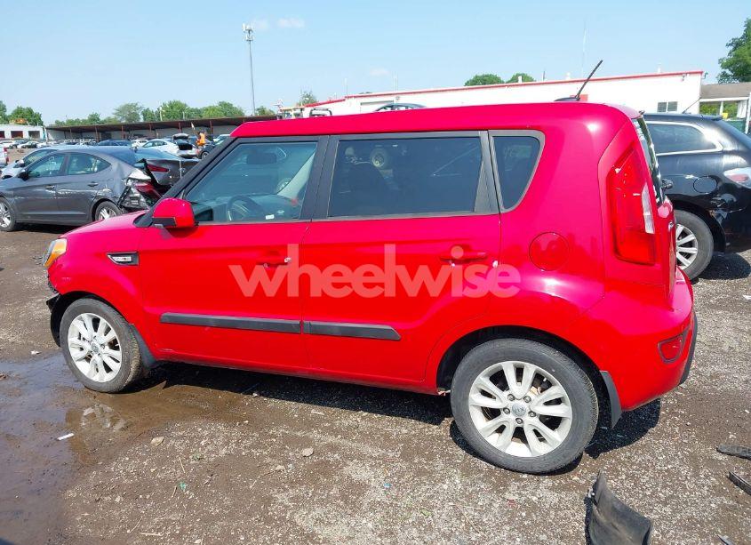 Photo 15 of 2013 Kia Soul (VIN KNDJT2A57D7626448)