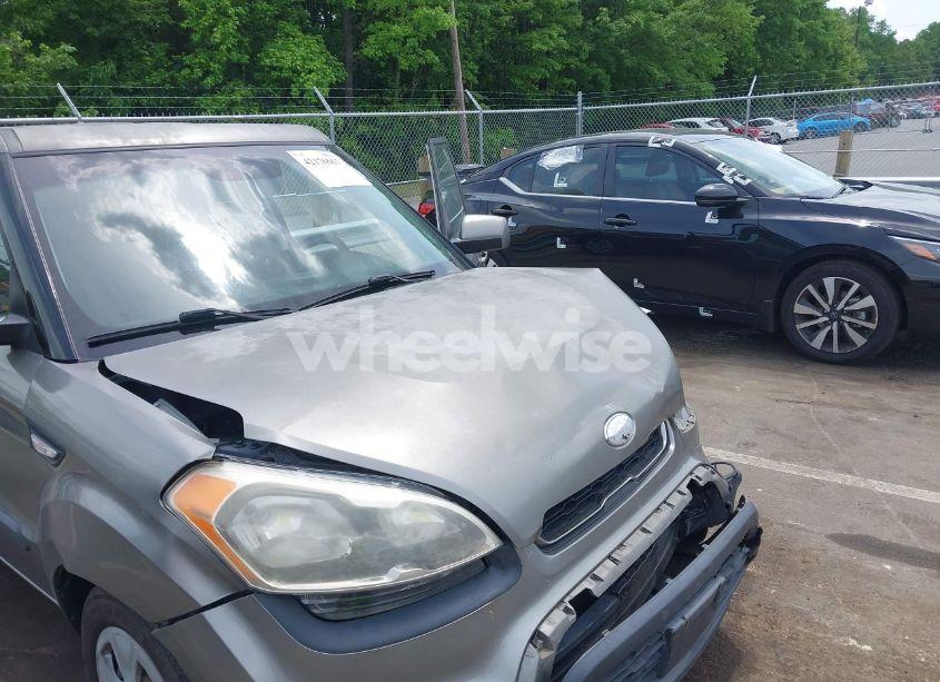 Photo 13 of 2013 Kia Soul (VIN KNDJT2A58D7588390)