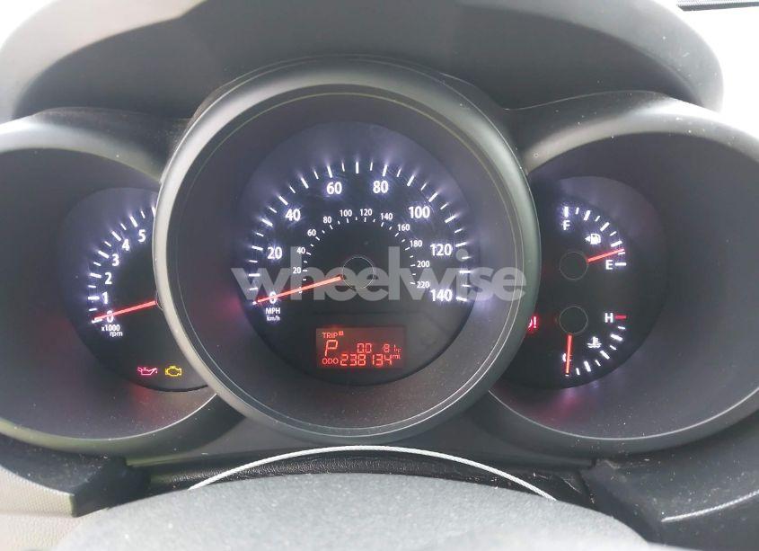 Photo 7 of 2013 Kia Soul (VIN KNDJT2A59D7487326)