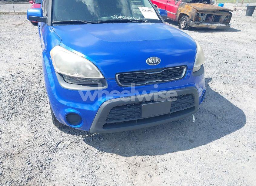 Photo 6 of 2013 Kia Soul (VIN KNDJT2A59D7534693)