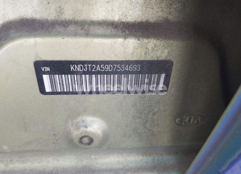 Photo 9 of 2013 Kia Soul (VIN KNDJT2A59D7534693)