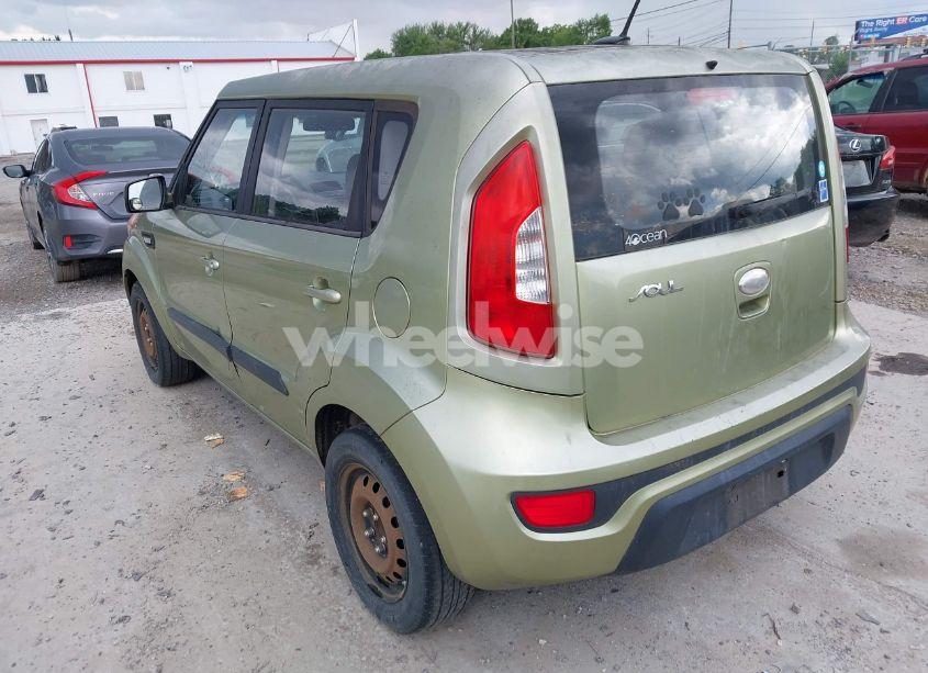 Photo 3 of 2013 Kia Soul ! (VIN KNDJT2A59D7557634)