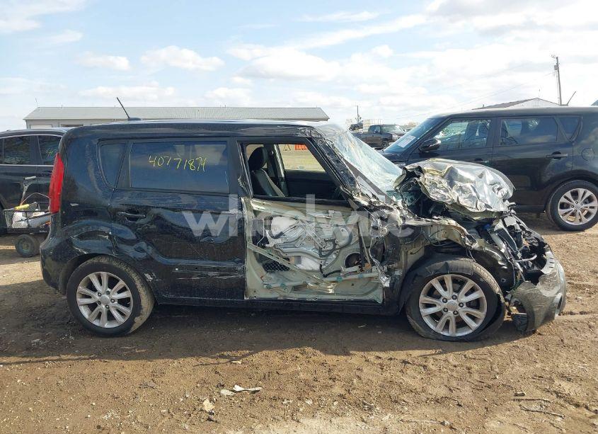 Photo 13 of 2013 Kia Soul (VIN KNDJT2A59D7605424)