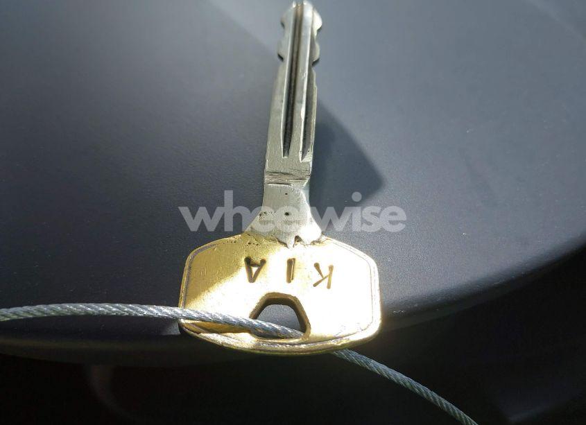 Photo 11 of 2012 Kia Soul (VIN KNDJT2A5XC7404730)