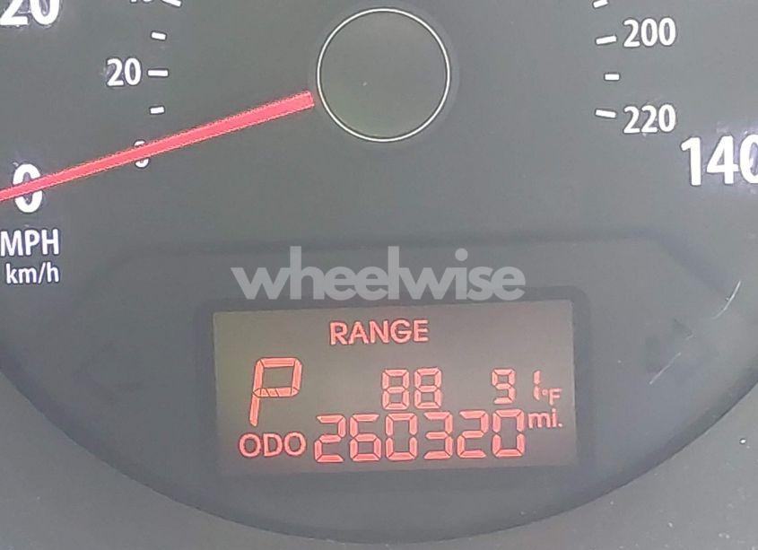 Photo 15 of 2012 Kia Soul (VIN KNDJT2A5XC7404730)