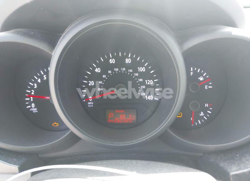 Photo 7 of 2012 Kia Soul (VIN KNDJT2A5XC7404730)