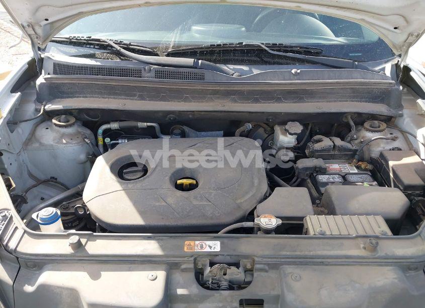 Photo 10 of 2012 Kia Soul + (VIN KNDJT2A60C7379894)