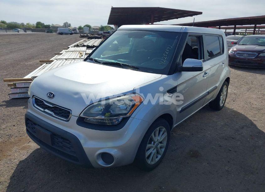 Photo 2 of 2012 Kia Soul + (VIN KNDJT2A60C7379894)